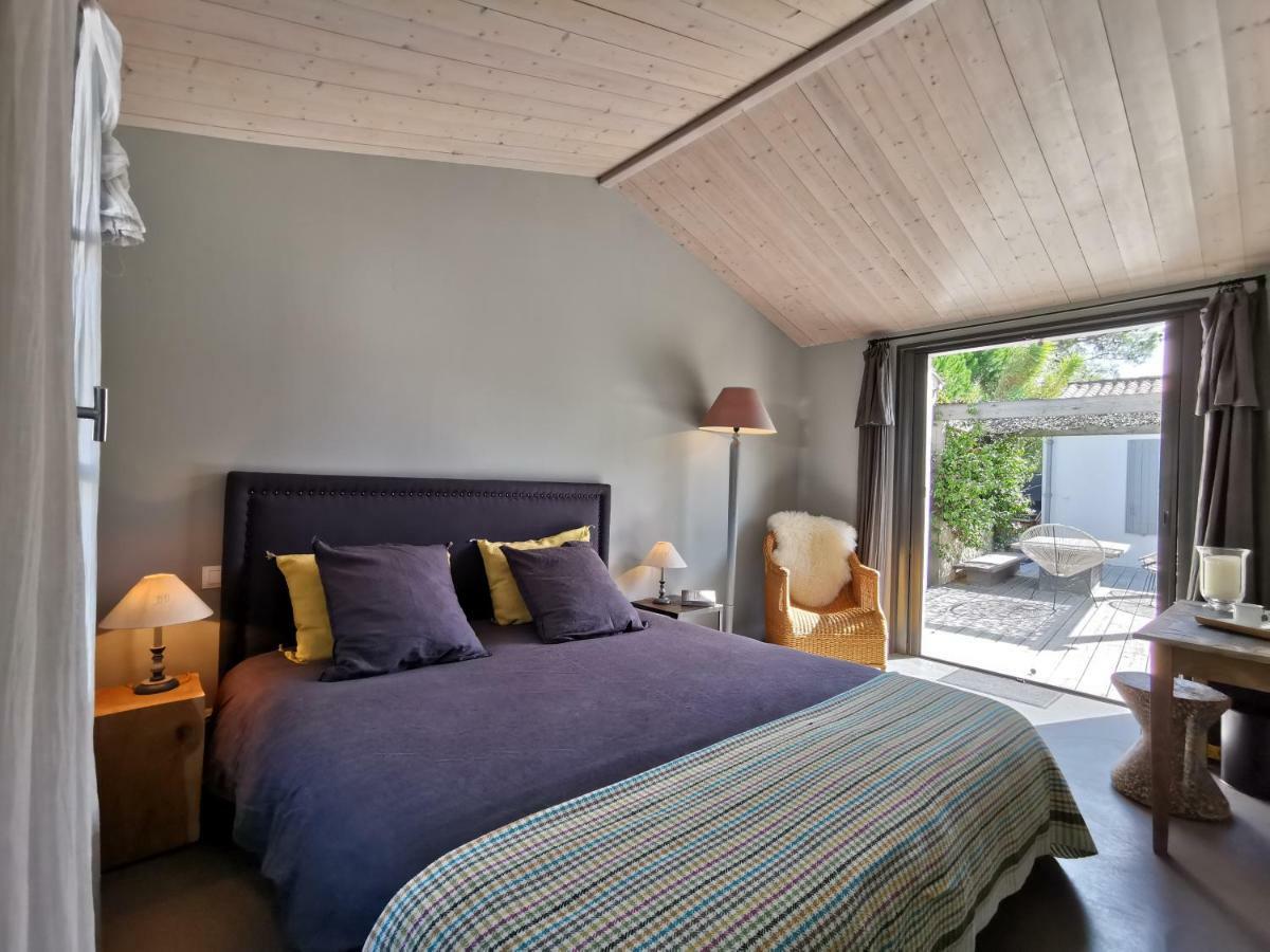 Derriere La Plage : Suite, Patio Et Pergola Le Bois-Plage-en-Ré Exteriör bild