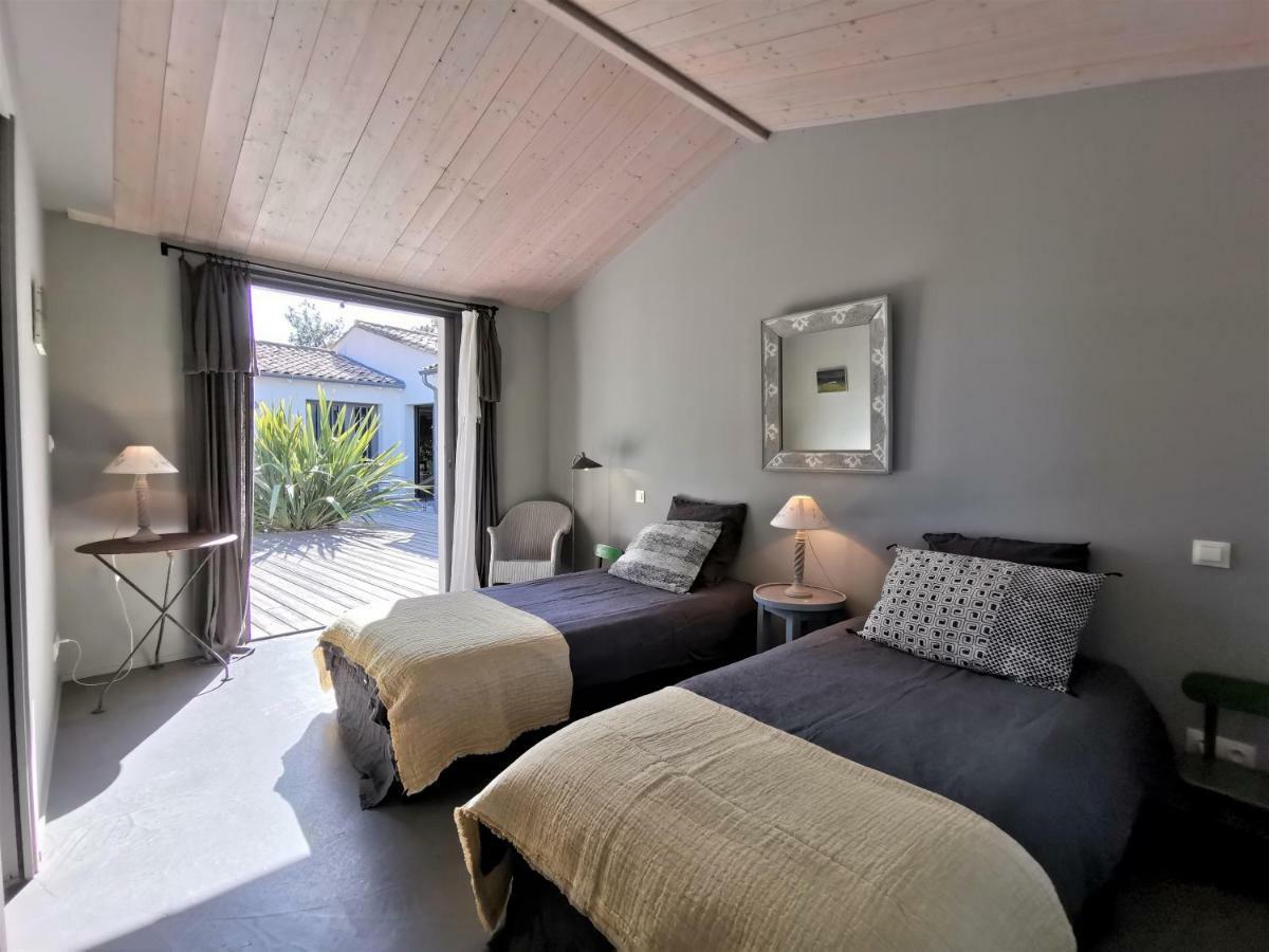Derriere La Plage : Suite, Patio Et Pergola Le Bois-Plage-en-Ré Exteriör bild